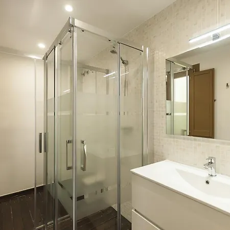 Lets Holidays Loft In The Center Of Tossa טוסה דה מאר
