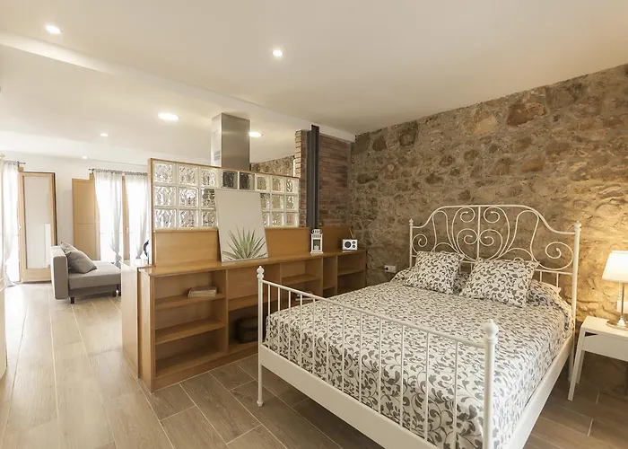 Lets Holidays Loft In The Center Of Tossa Апартаменты Тосса-де-Мар