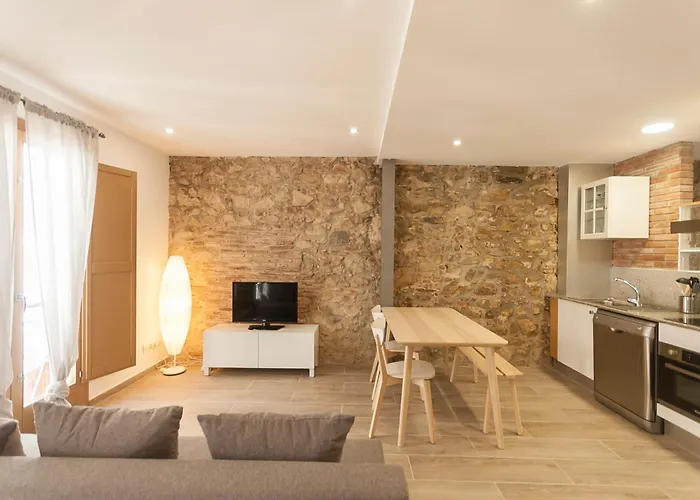 Lets Holidays Loft In The Center Of Tossa * Тосса-де-Мар